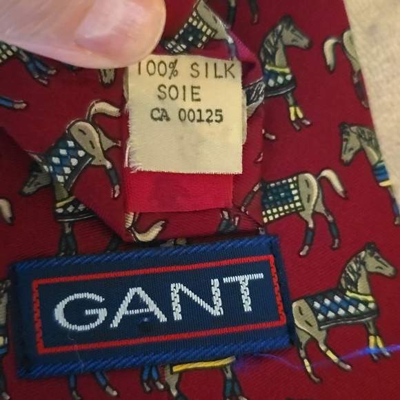 Classic 100% Silk Tie by Gant - Picture 2 of 2